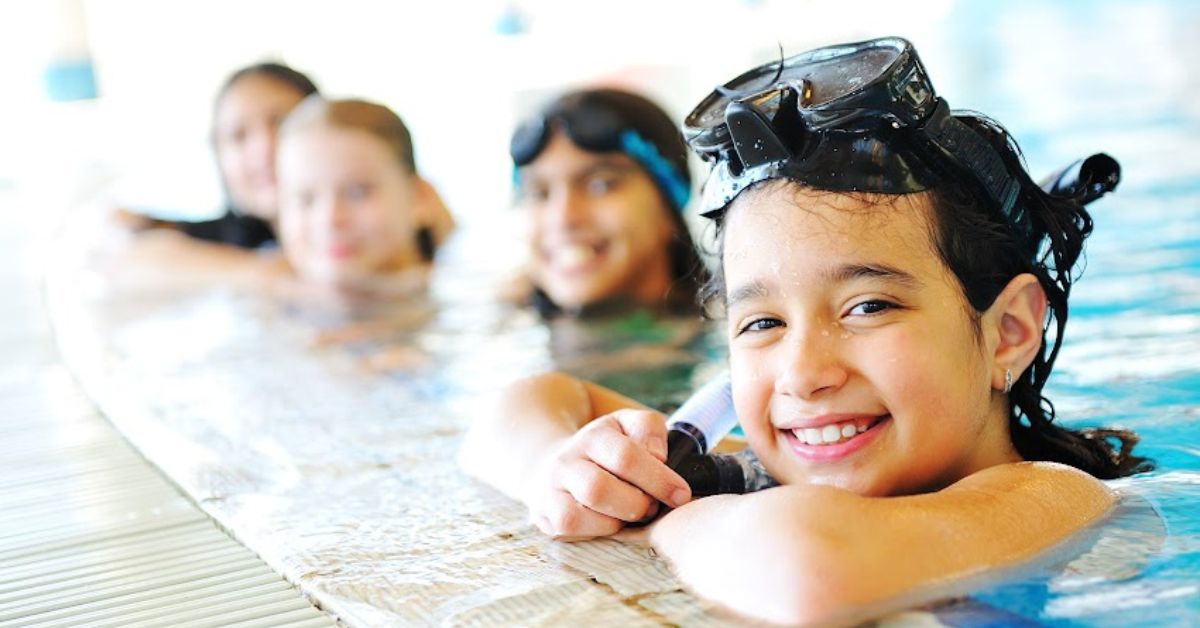What You Should Know About Head Lice and Swimming Pools