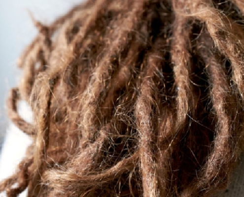 What To Know About Removing Lice From Dreadlocks